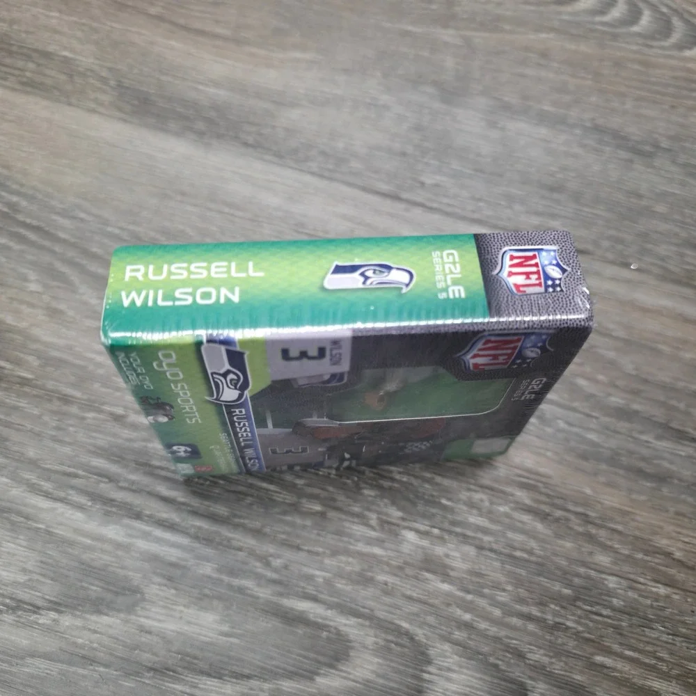 OYO Sports Russell Wilson #3 Minifigure NFL Seattle Seahawks Series 5 NEW‎
